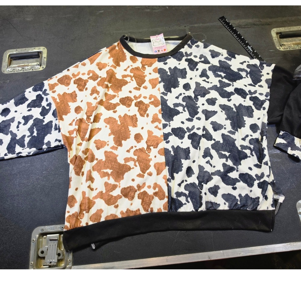 Blue Buttercup Cow Print Colorblock Sweatshirt Top Brown Black KT84445 Large